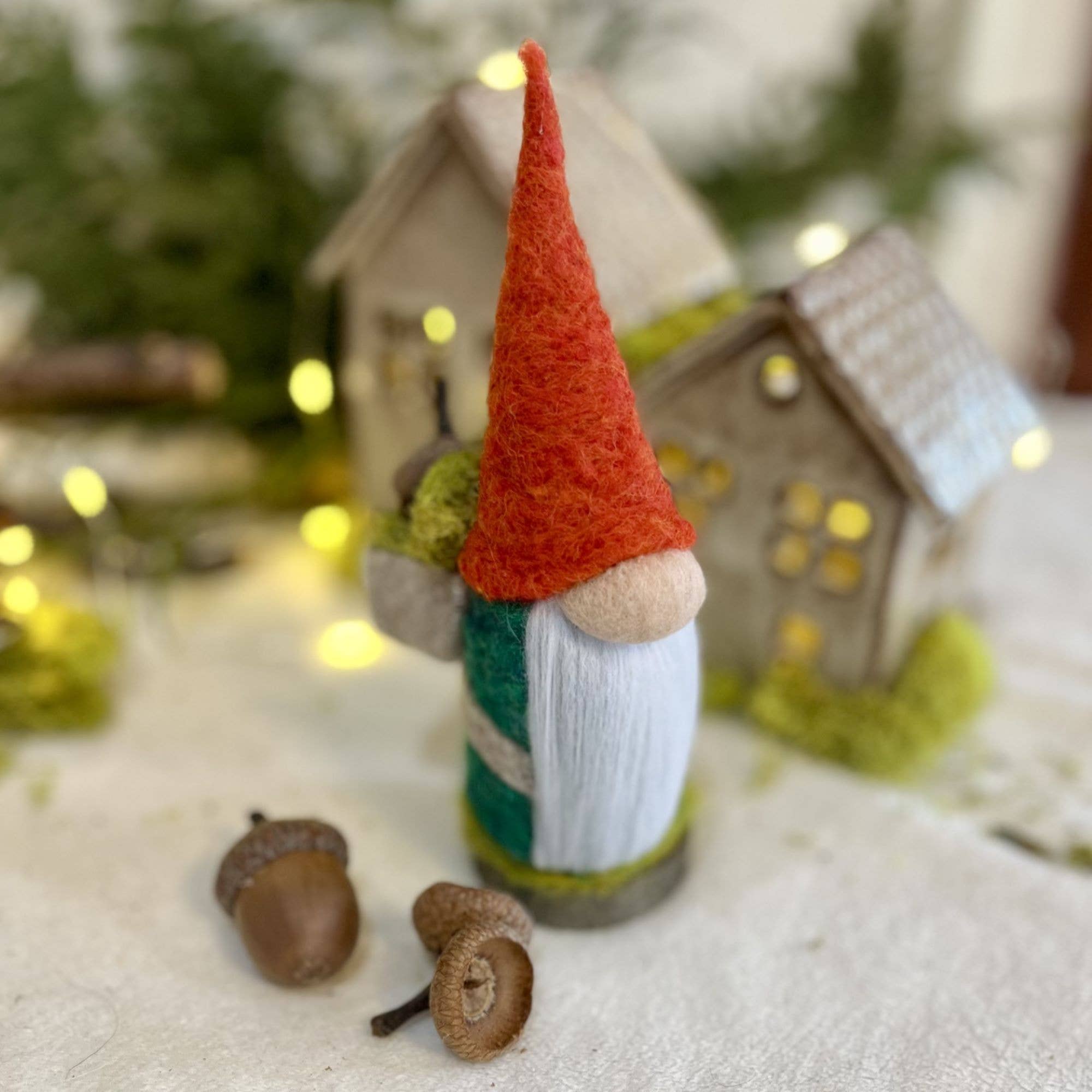 MJ and Me – wholesale Juldekoration – Bashkim, Samlaren Gnome9