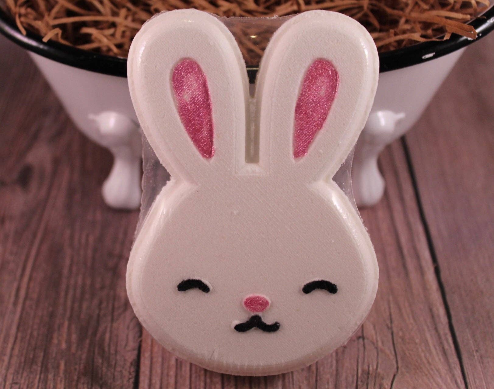 Wicked Bubbles LLC - Wholesale Bath Bomb/Fizz - Bunny Bath bomb - 5.5 oz - Fairy Dust Scent4