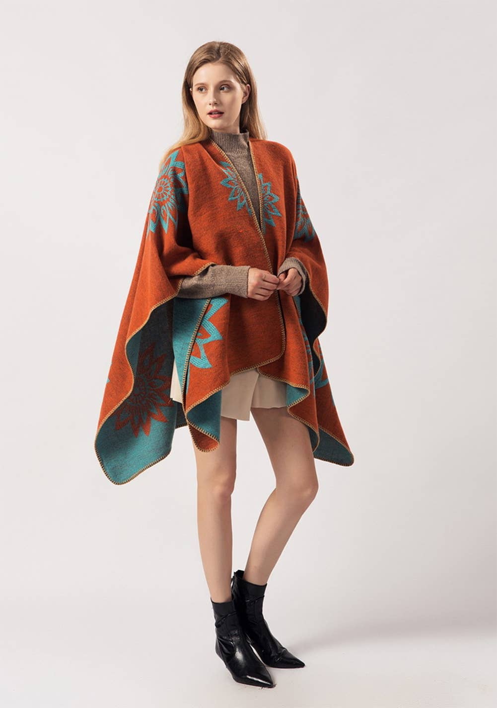 Fennco Styles - Vendita all'ingrosso Poncho - Donna - Cardigan a mantella con poncho aperto sul davanti arancione vintage in terracotta4