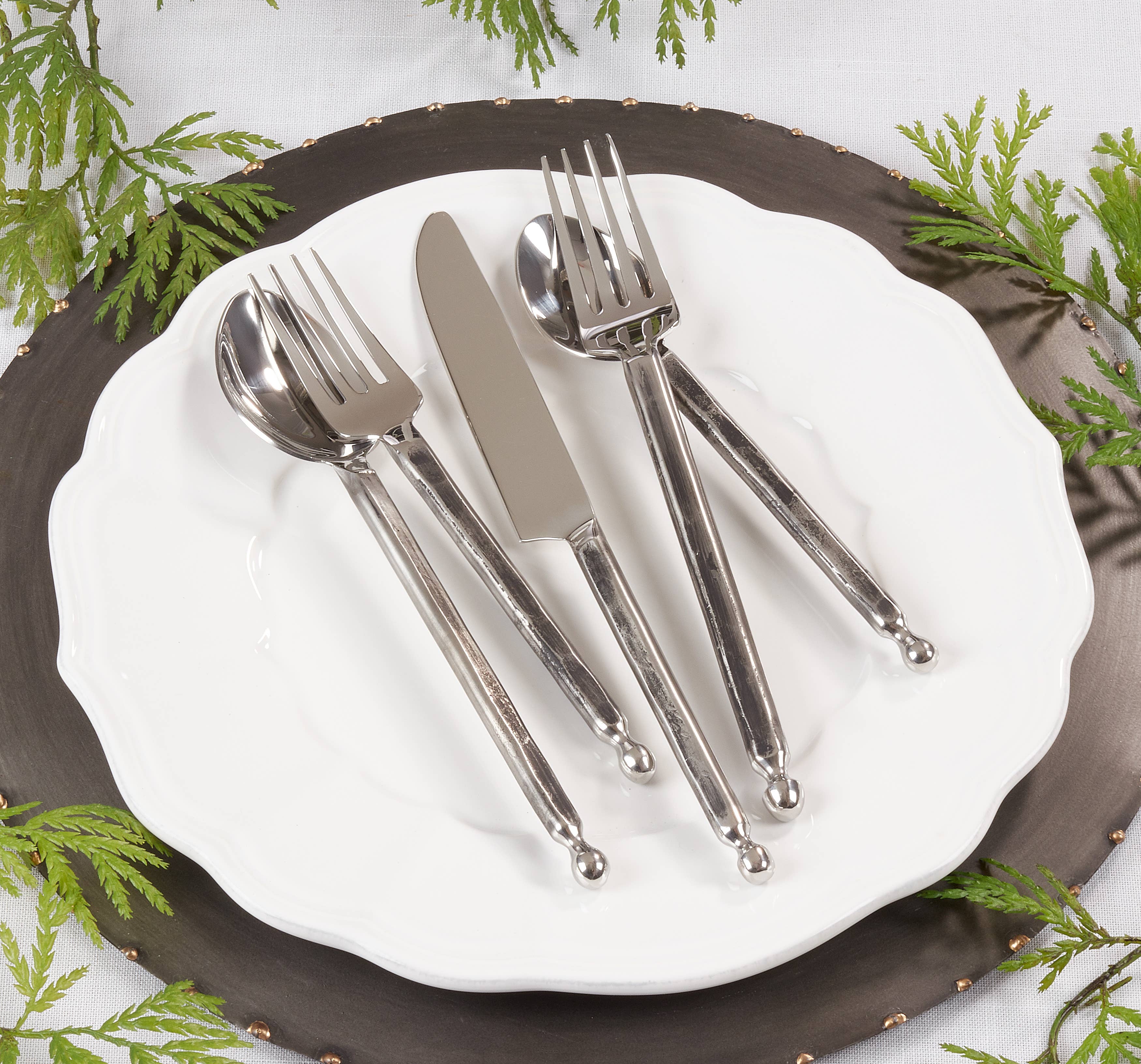 Saro Lifestyle - Wholesale Flatware Set - Stainless Steel Flatware - Minimalist Style4