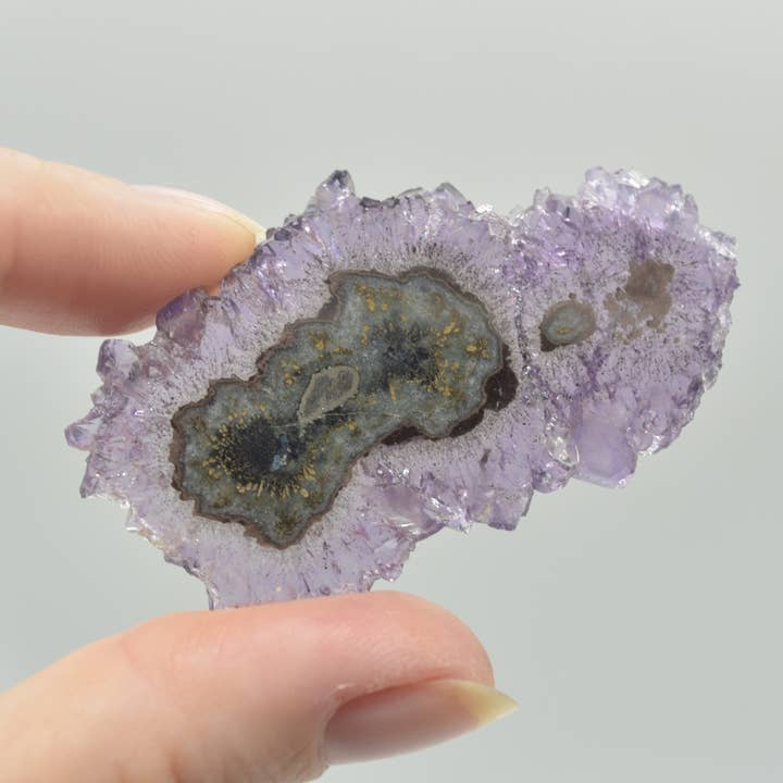 Fetta di Stalattite di Cristallo di Ametista - 5,7 cm X 3,4 cm per la vendita all'ingrosso da parte di Calder Crystals