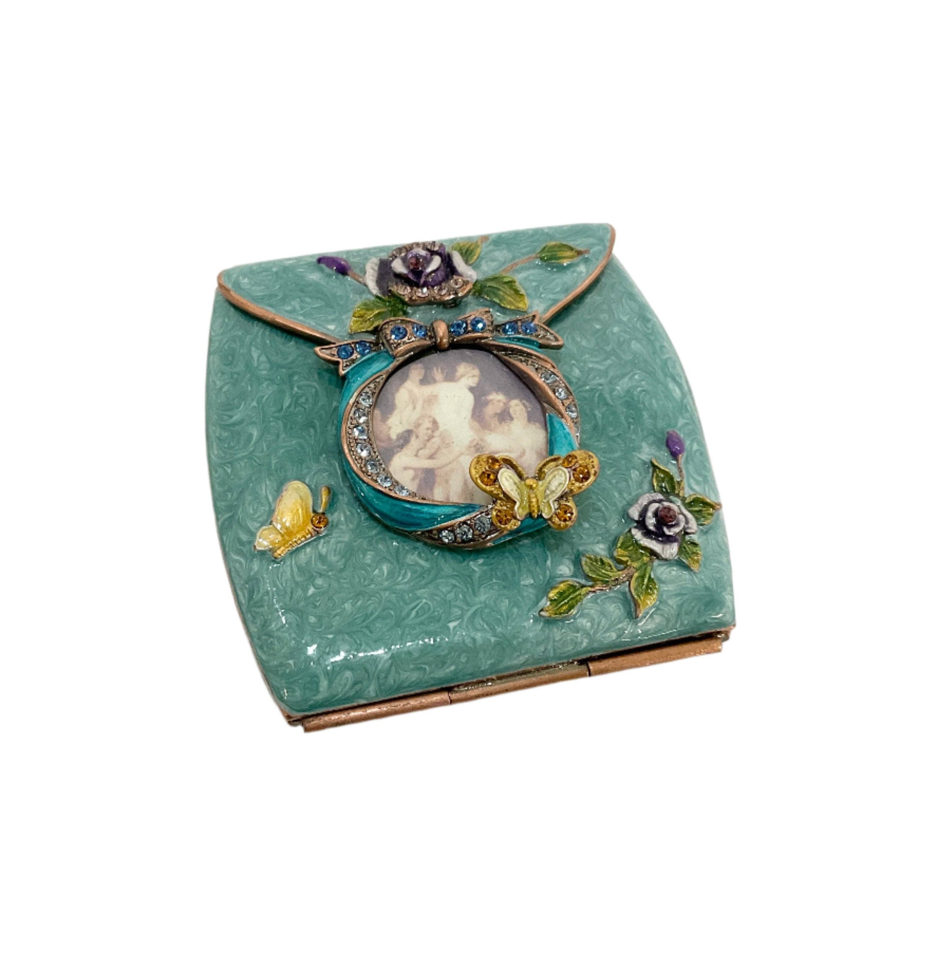 Astoria Gift Corporation - Wholesale Compact Mirror - Tri Fold Compact Mirror #20-0051