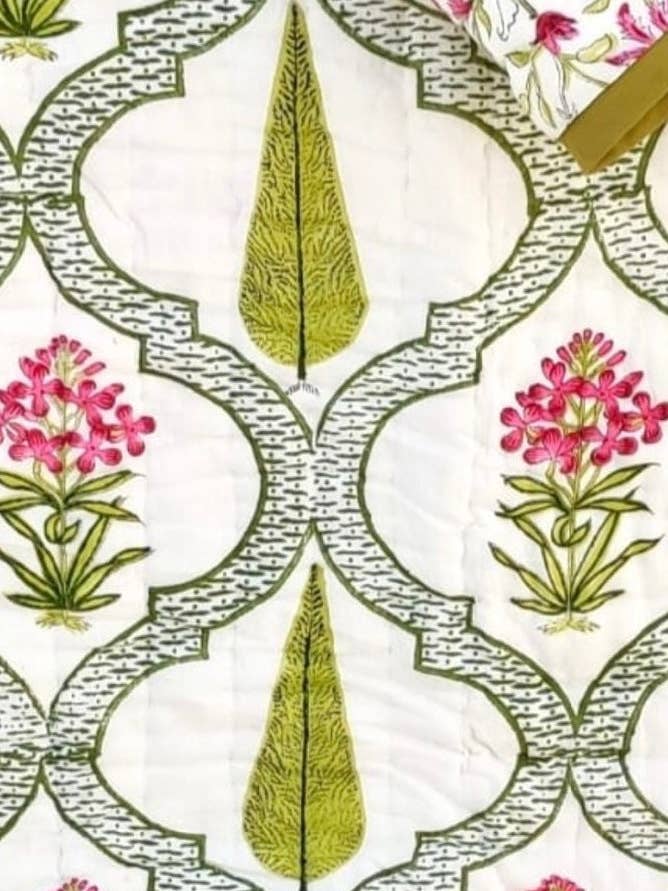 Gewatteerde beddensprei, deken voor wholesale door Aurobelle Ibiza