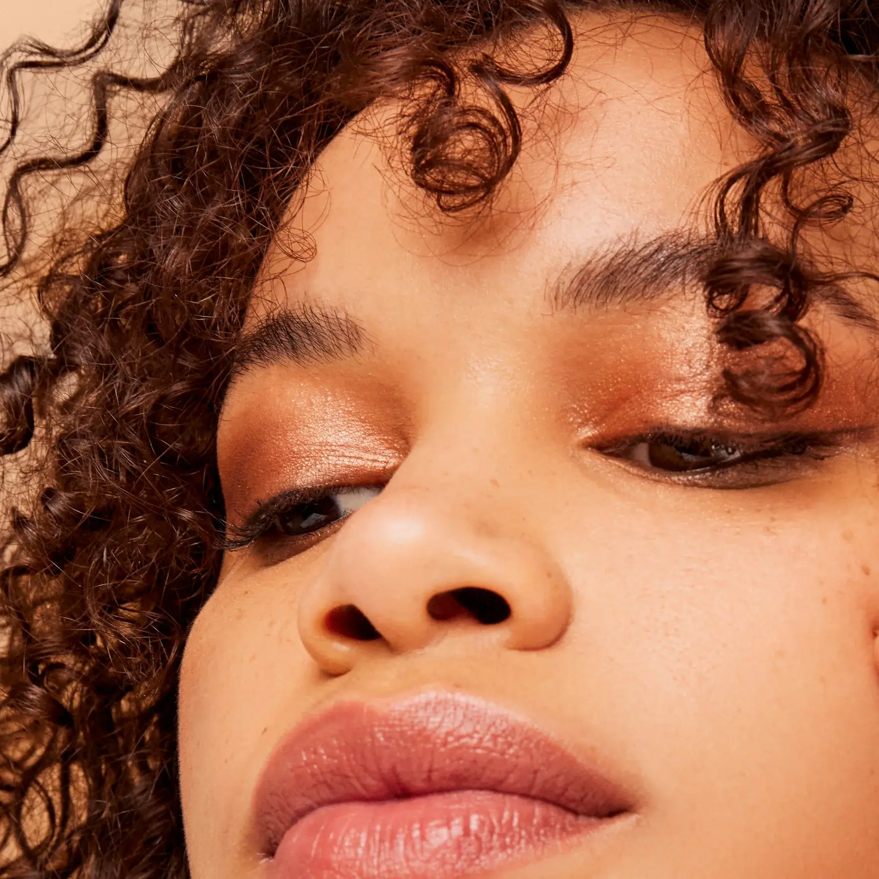 Kia-Charlotta - Wholesale Eyeshadow - Experiencing Life Vegan Eyeshadow4