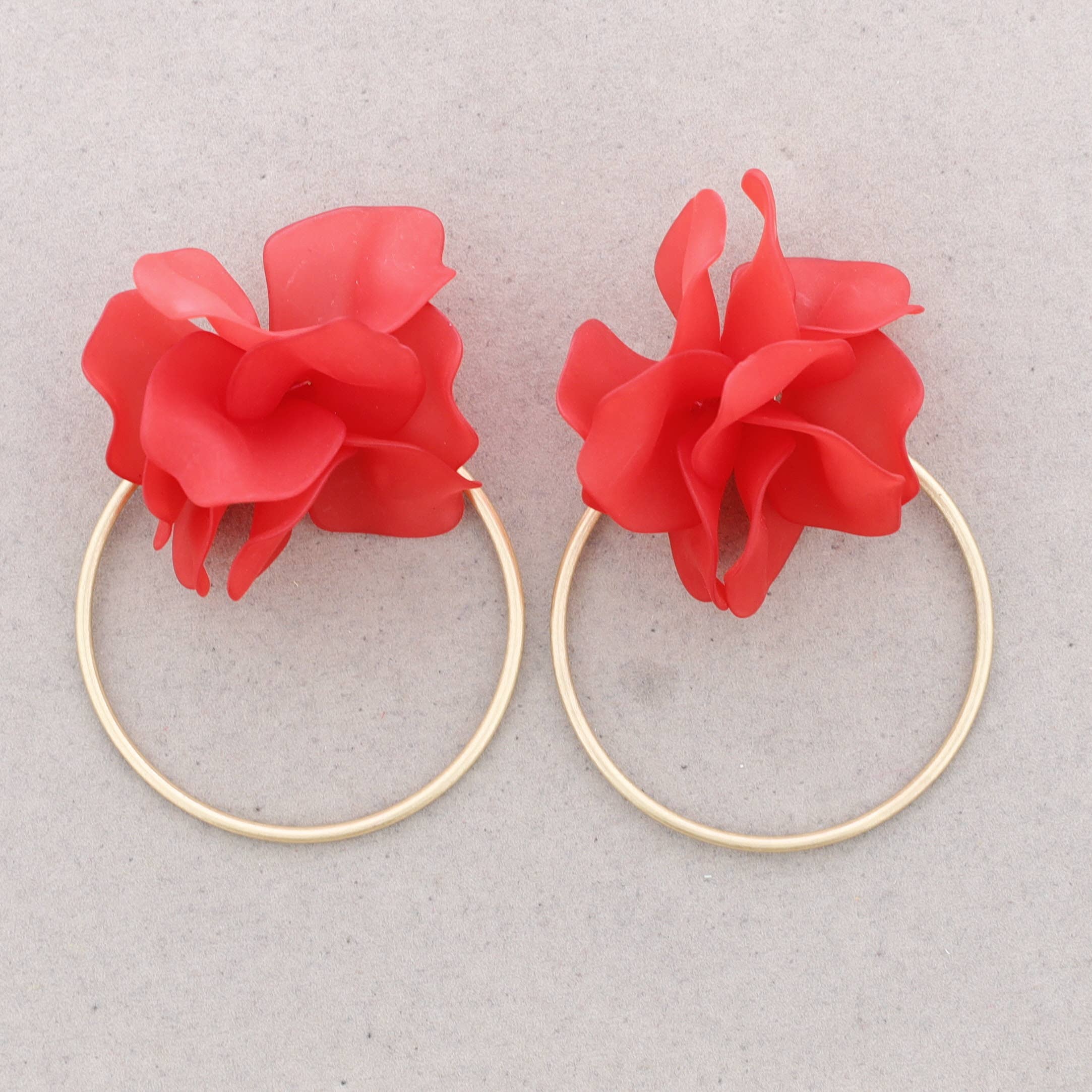 Sonata – Großhandel Click-Button-Schmuck – Druckohrringe aus Kunstharz mit Blütenblättern5