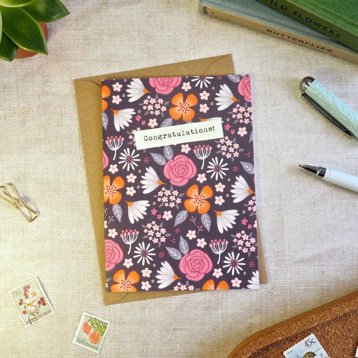 Dark Rose Floral felicitatiekaart voor wholesale door Watercolour Sky