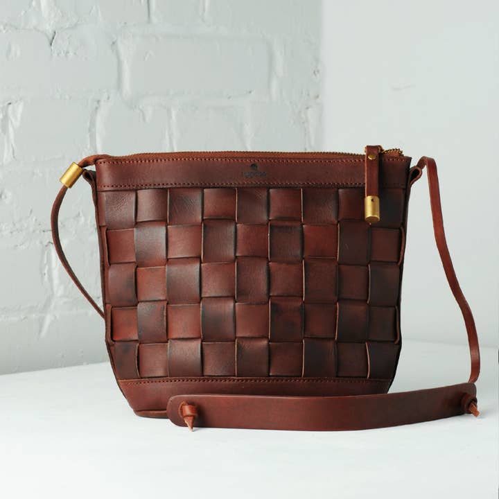 Venture Cross-Body Bag - Chestnut for wholesale by UPPDOO