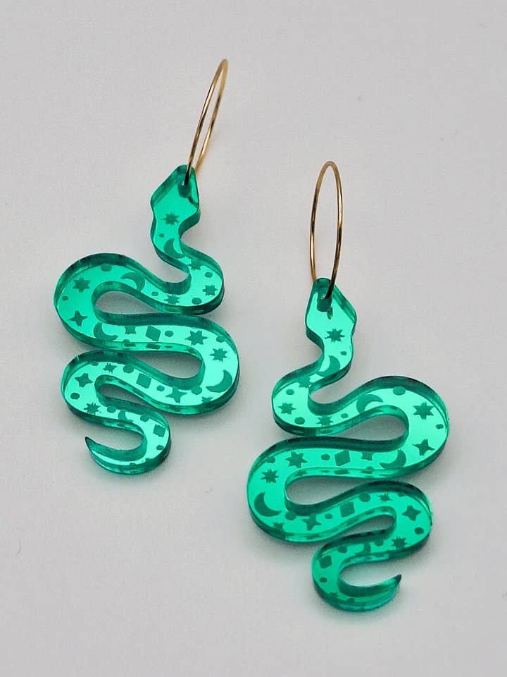 Pendientes Serpiente Mística Verdes para venta al por mayor de LadyRockCreaciones