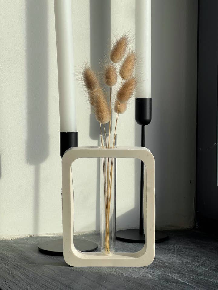 Soliflore Castoul - Décoration en Jesmonite pour la vente par L'atelier d'à côté