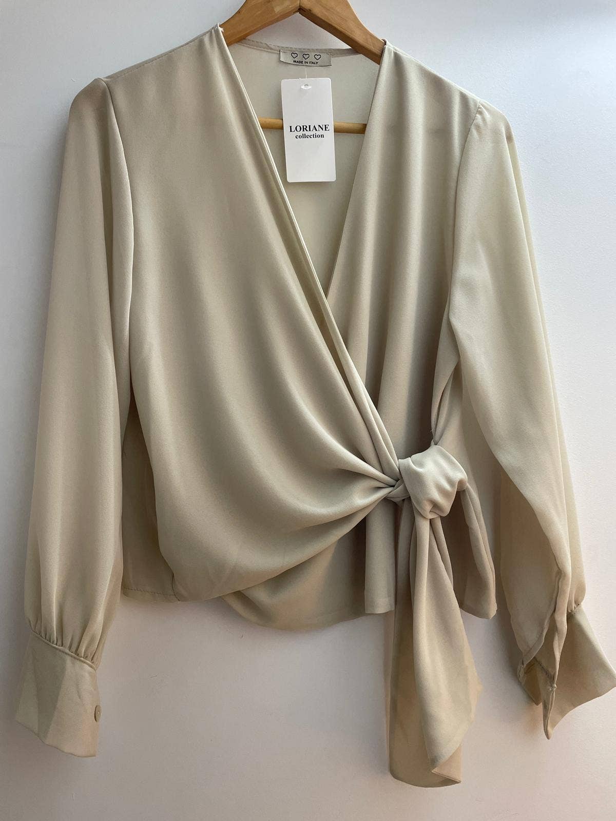 LORIANE - Venta al por mayor Blusa - Mujer - Blusa cruzada con lazo de talla única 36-406