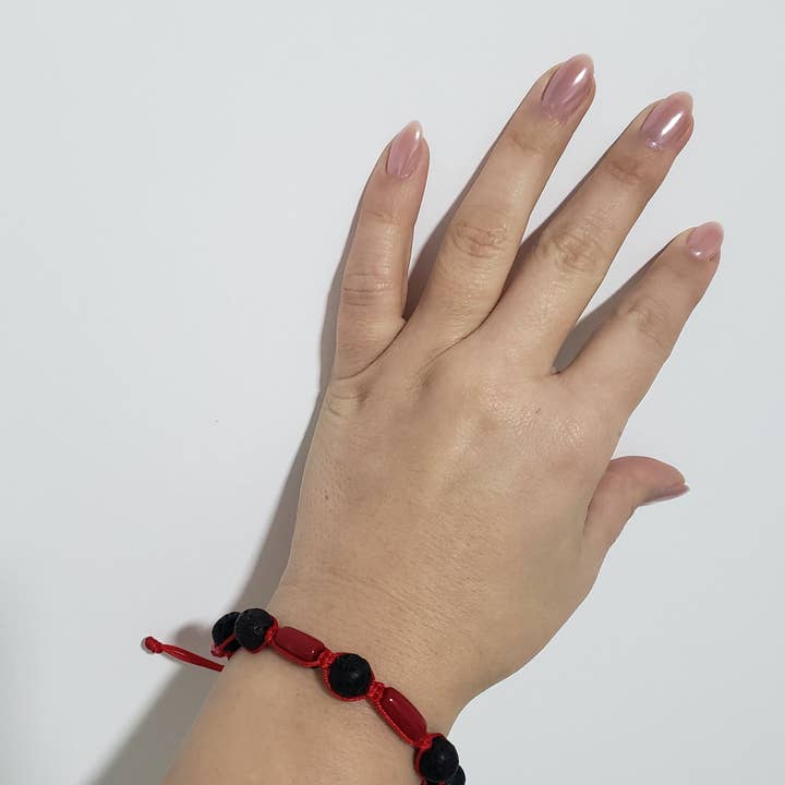 The Bijoux Collective - Vente Bracelet de perles - Bracelet en corail et pierre de lave - B112