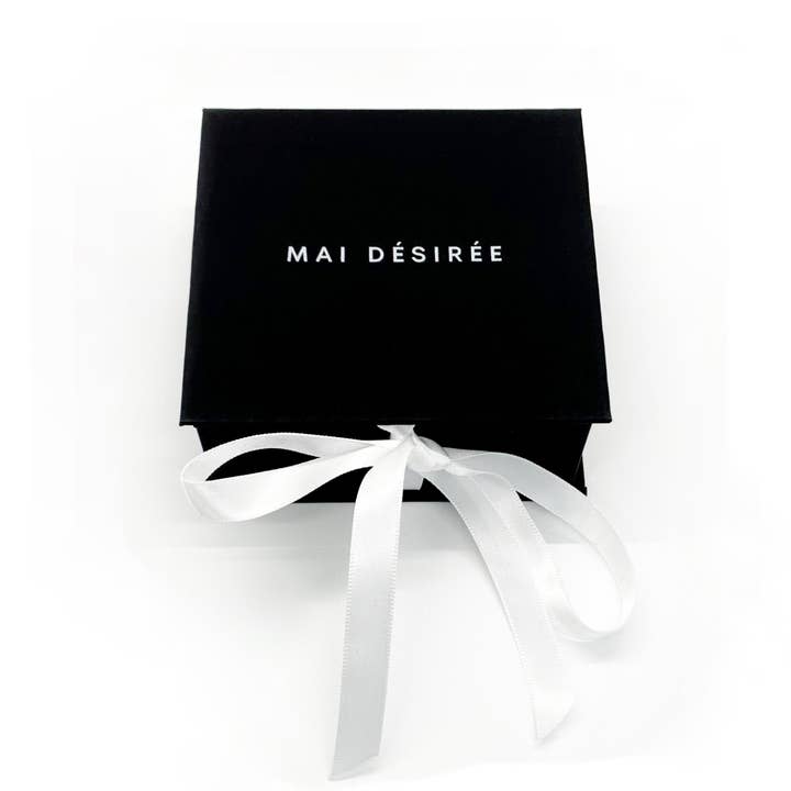 MAI DESIREE – wholesale Stud/post earrings – DION DOUBLE PEARL EAR JACKET STUD EARRINGS2