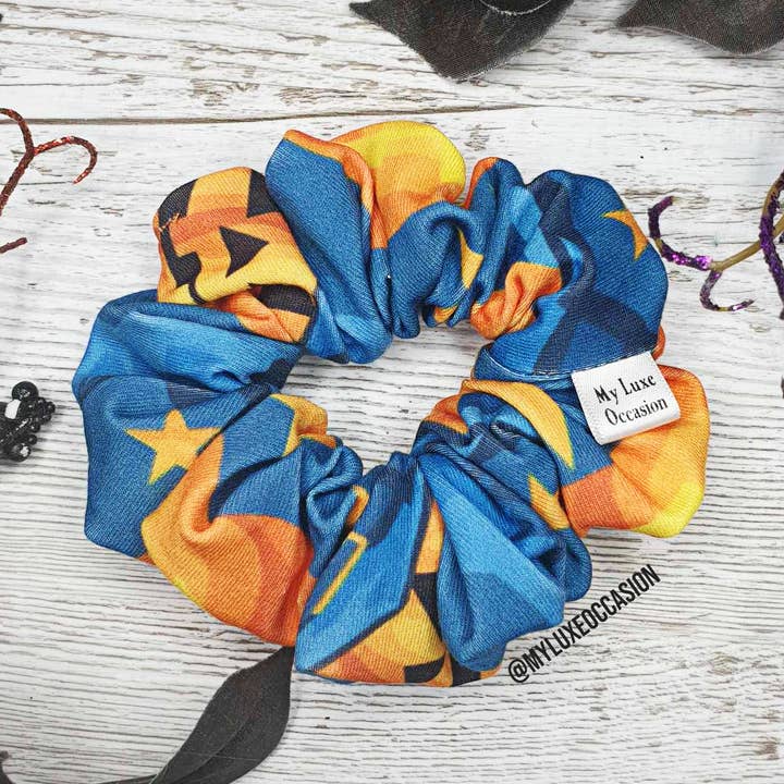 Scrunchie alla zucca - Halloween per la vendita all'ingrosso da parte di My Luxe Occasion