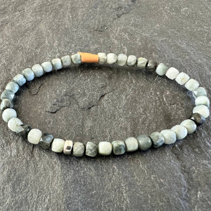 Eagle Eye Beaded Bracelet for wholesale by NAIMAZ