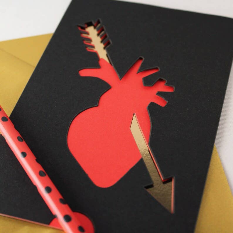 Claire Colin – Engroshandel Valentinsdagskort – VALENTINSKORT PIL LIGE I HJERTET0