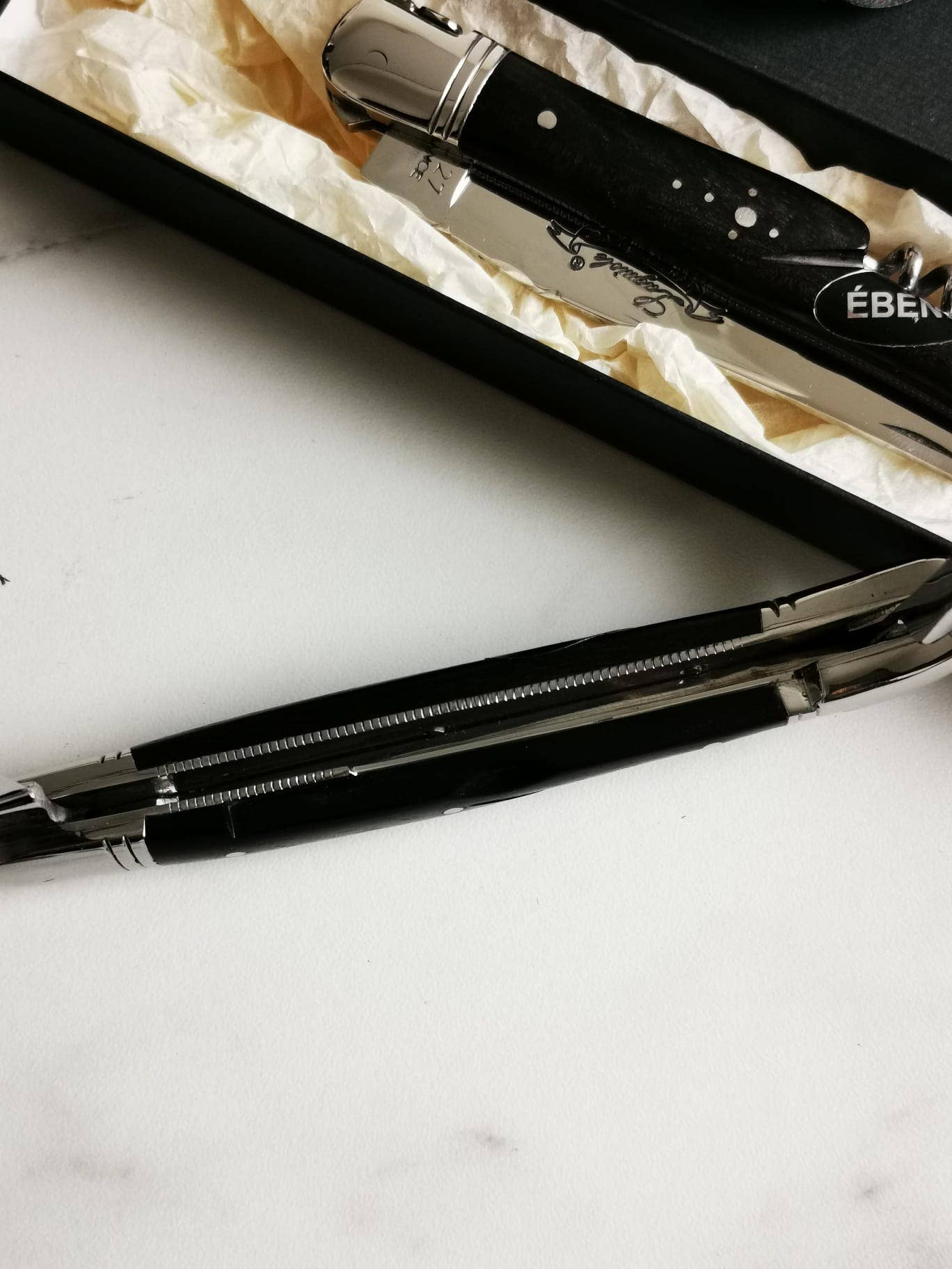 Allweneedis group LTD - Wholesale Pocket Knife/Holder - LAGUIOLE “La Croix du Berger” pocket knife in Ebène wood6