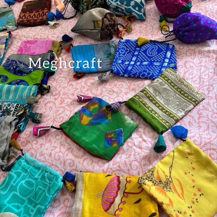 Meghcraft - Wholesale Gift Bag - Upcycled Silk Jewelry pouch-Gift Bag bulk-recycle Silk pouch