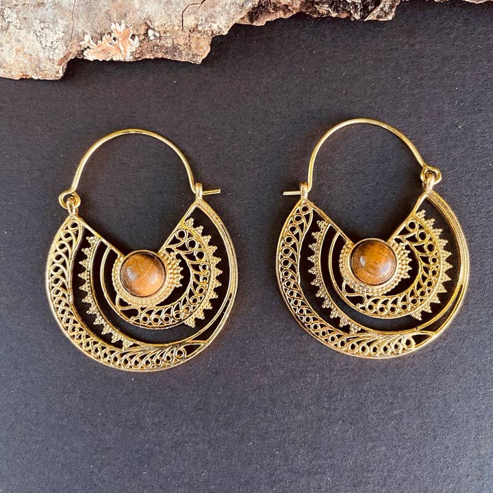 Boucles d'oreilles en œil de tigre Bijoux en laiton Ethnique, rustique, yoga, hippie, gitan, joli, psy, bohème, festival pour la vente par Kaali Boutique