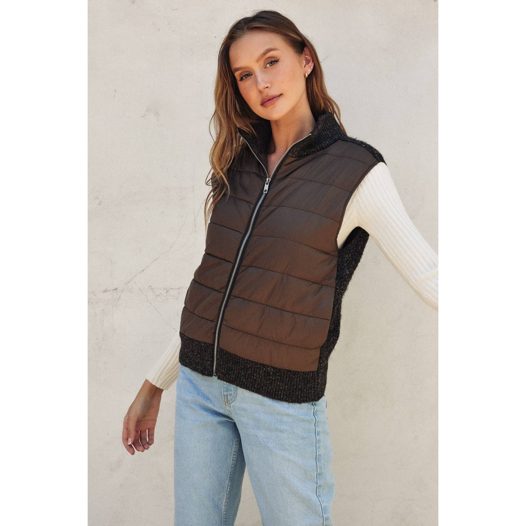 Dress Forum - Wholesale Jacket - Women's - Sherpa and Puff Contrast Vest10