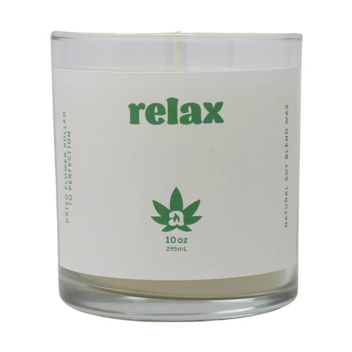 Relax Scented Candle - 10 oz for wholesale by Saturday Candle Company