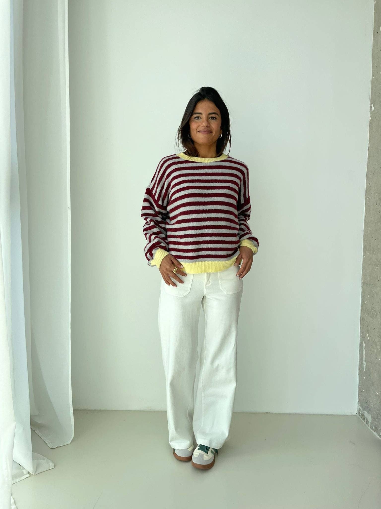 MindTraveler - Wholesale Knit Sweater - Women's - Jersey Pia Burgundy and Gray7