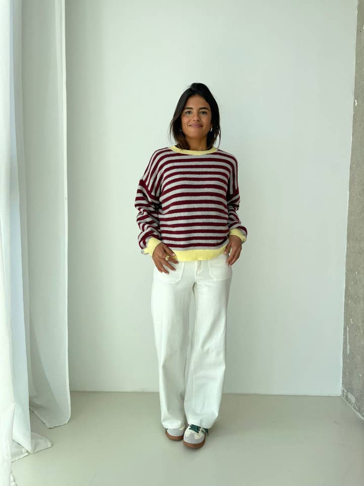 MindTraveler - Wholesale Knit Sweater - Women's - Jersey Pia Burgundy and Gray7