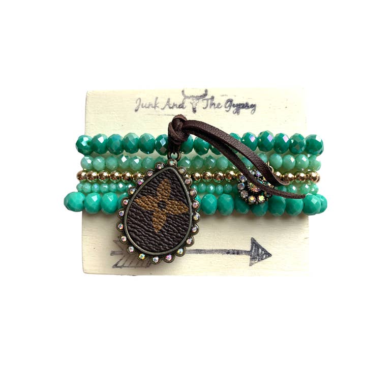 Junk And The Gypsy - Wholesale Jewelry Set - Aqua Woman Stacked Bracelet