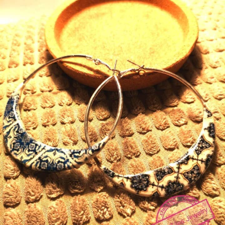 LUSO TILES JEWELRY - Vendita all'ingrosso Orecchini a cerchio - Orecchini a cerchio piatti, Orecchini a cerchio grandi con piastrelle portoghesi,