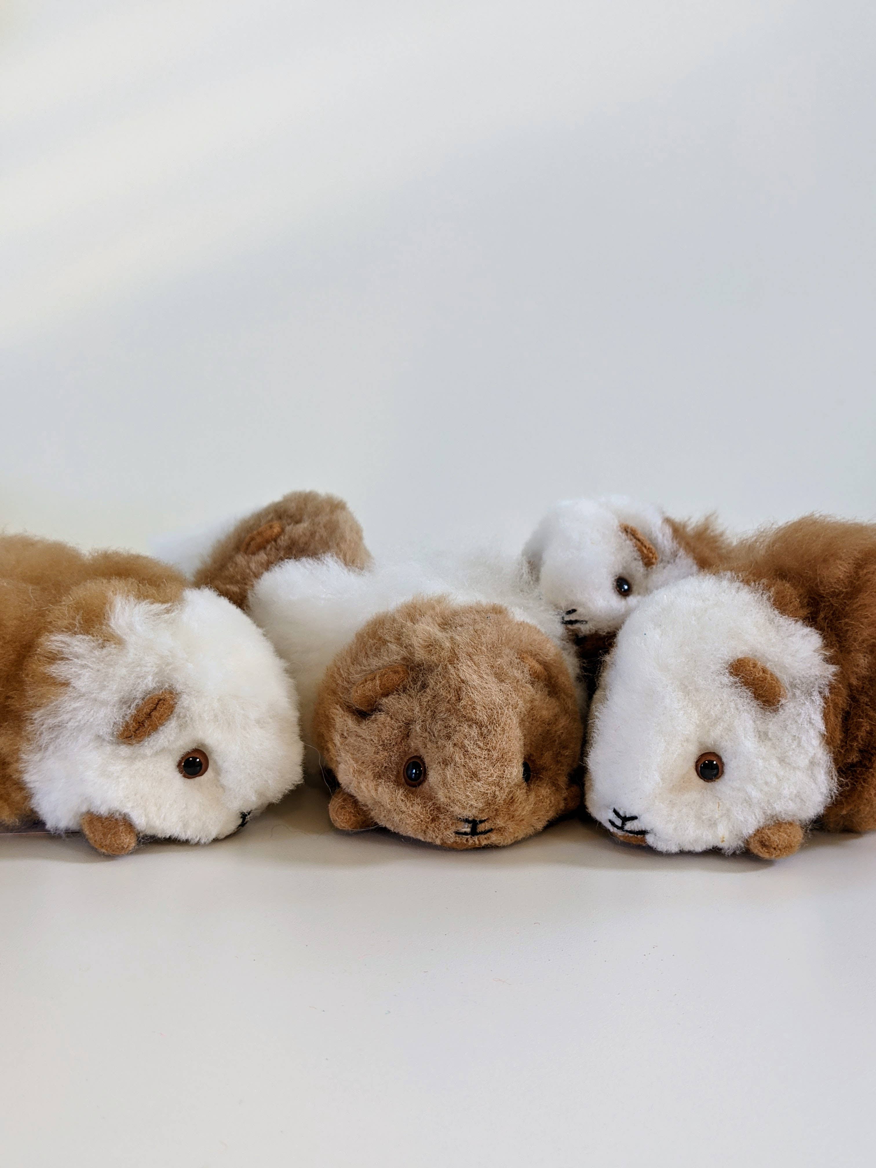 Inspired Peru – Großhandel Kuschel-/Plüschtier – Kind & Baby – Kleines Alpaka gefülltes Meerschweinchen