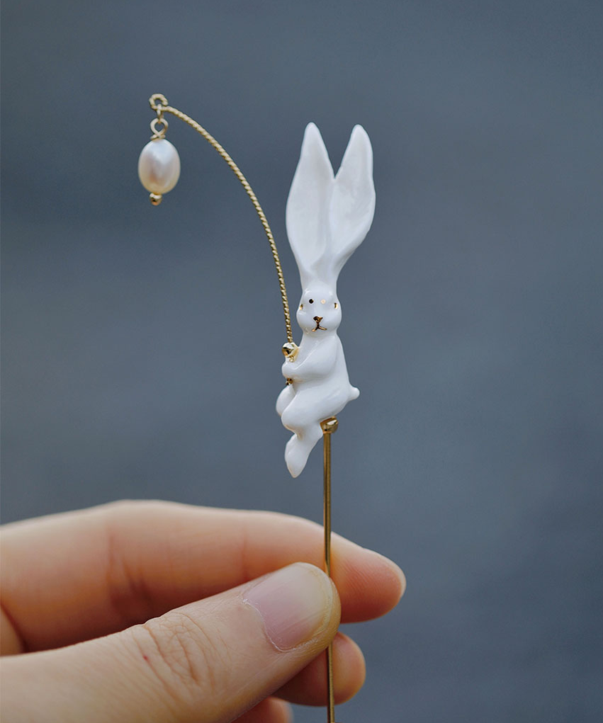 Vermilion Collection – wholesale Brosch – YIHE Keramikbroscher "Kanin"1