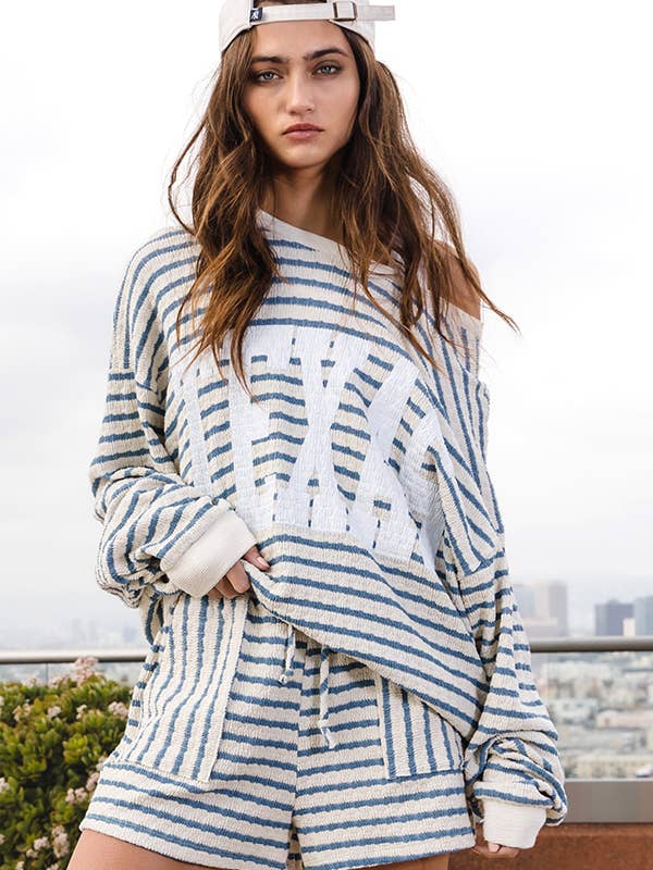 BUCKETLIST - Wholesale Graphic Sweatshirt - Women's - T1770-2 'TEXAS' Graphic Textured Stripe Sweatshirt Top