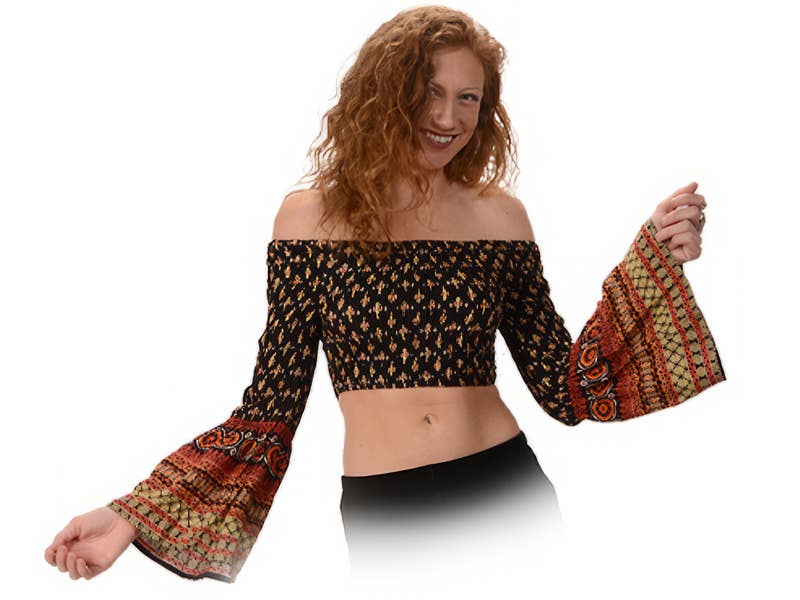 Gypsy Rose - Vente Chemisier – femme - Haut court en rayonne à épaules dénudées et manches évasées Meadow Walker0