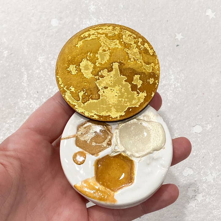 Alexa K - Wholesale Palette/Mixing Tray - Moon Watercolor Palette / Artisan Made Art Supplies4