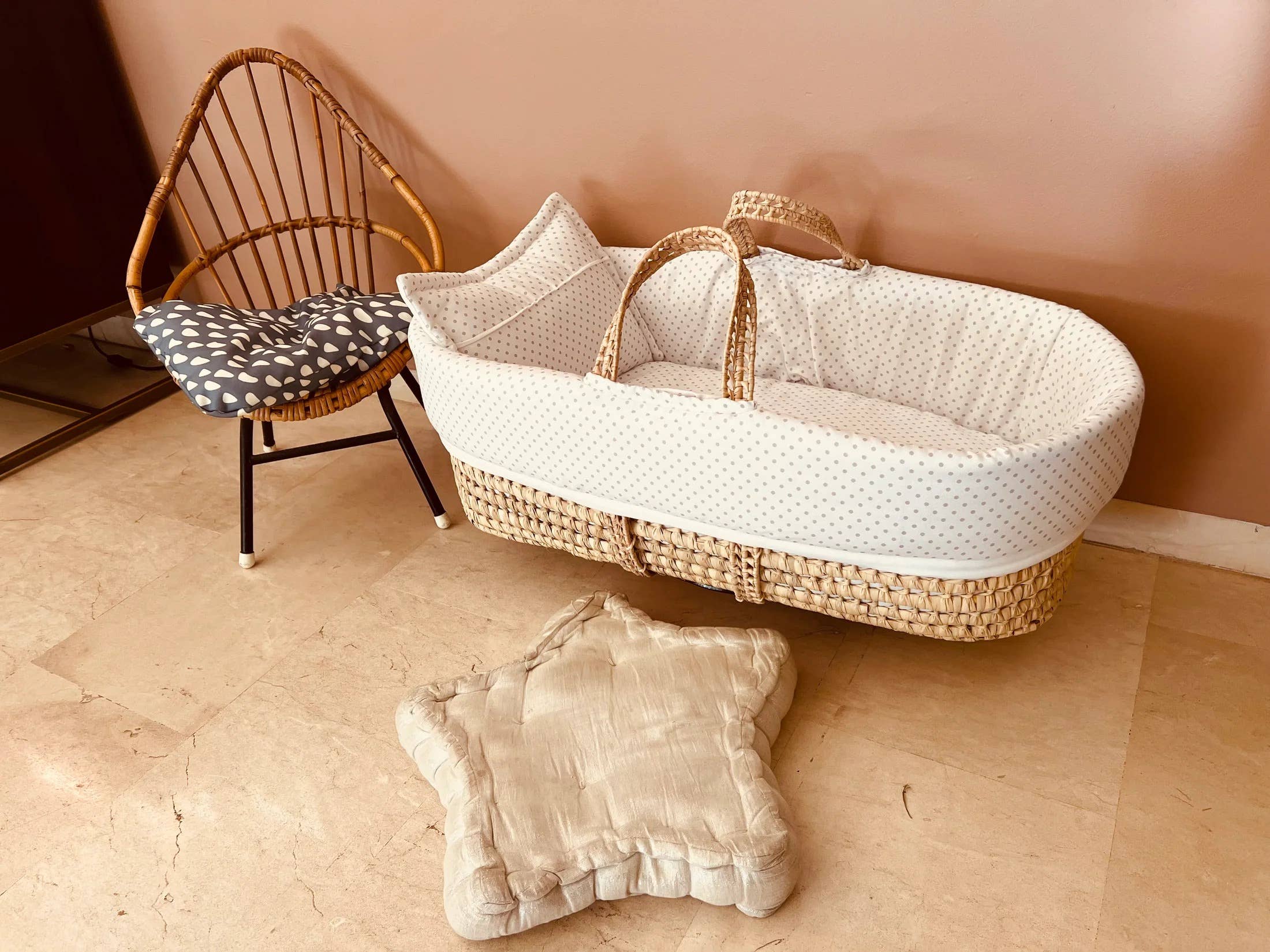 High crafty - Wholesale Bassinet - Baby - Palm Moses Basket for Babies 0–6 Months – Handwoven Natural 0