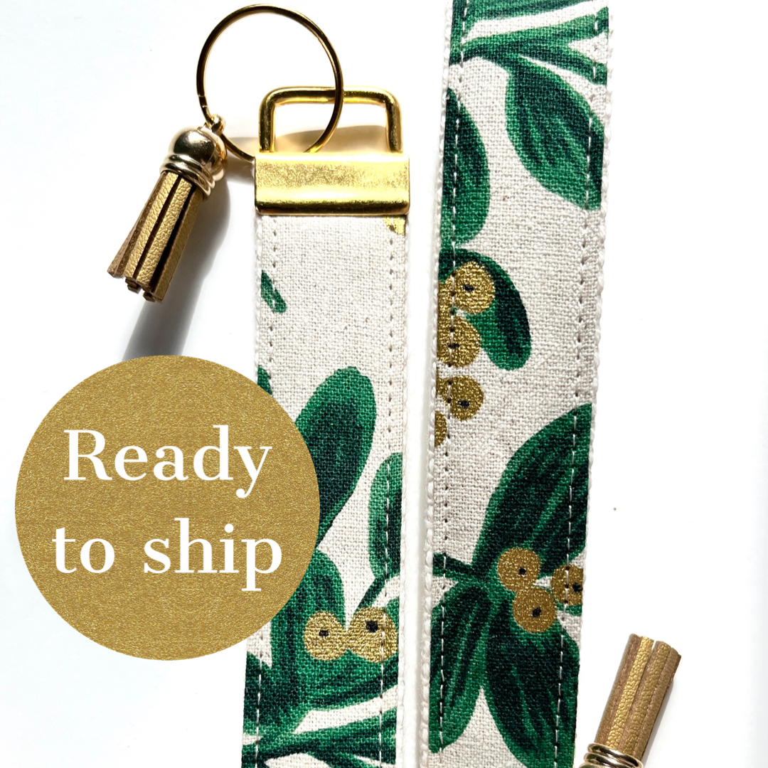 Westmoreland Place - Wholesale Keychain - Women's - Limited Winter Edition - Greenery & Gold Key Fob Wristlet9