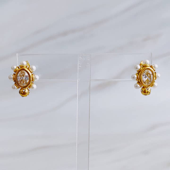 Ellison+Young - Wholesale Stud/Post Earrings - Glam On The Yacht Stud Earrings