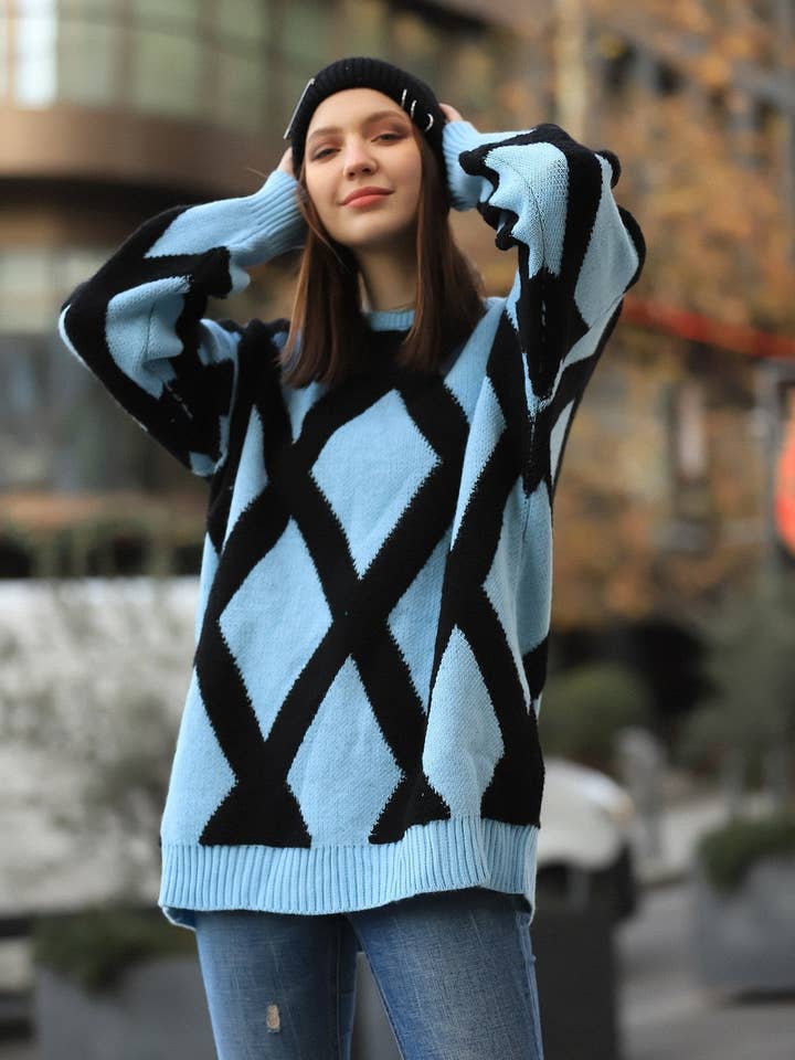 PULL EN TRICOT À MOTIFS pour la vente par Cloth Cube