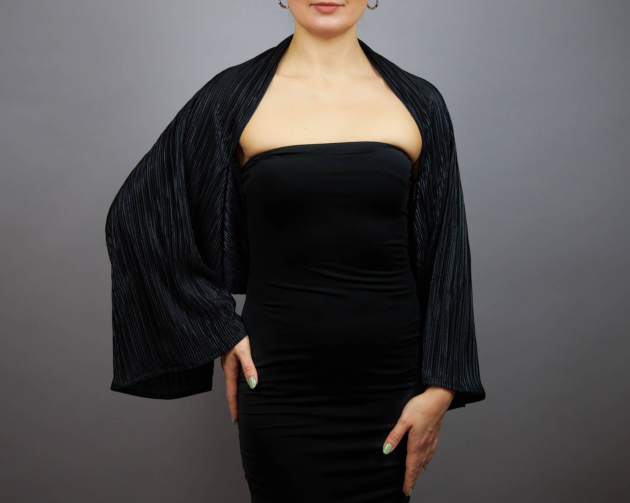 BridalSpain - Wholesale Capelet - Dames - Zwarte of Grijze Stretch Capelet Omslag Shrug Bolero Jas2