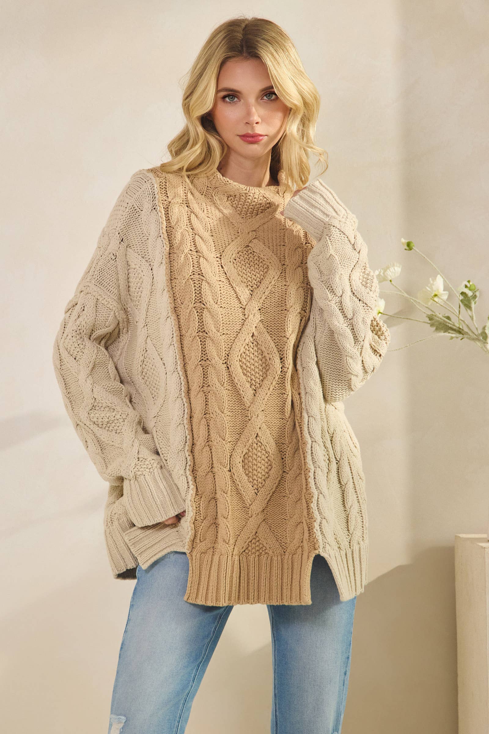 Tres Bien, Inc - Vente Pull tunique – femme - PULL À COL ROND EN MAILLE SURDIMENSIONNÉE IT-10061-DESIGN L/S8