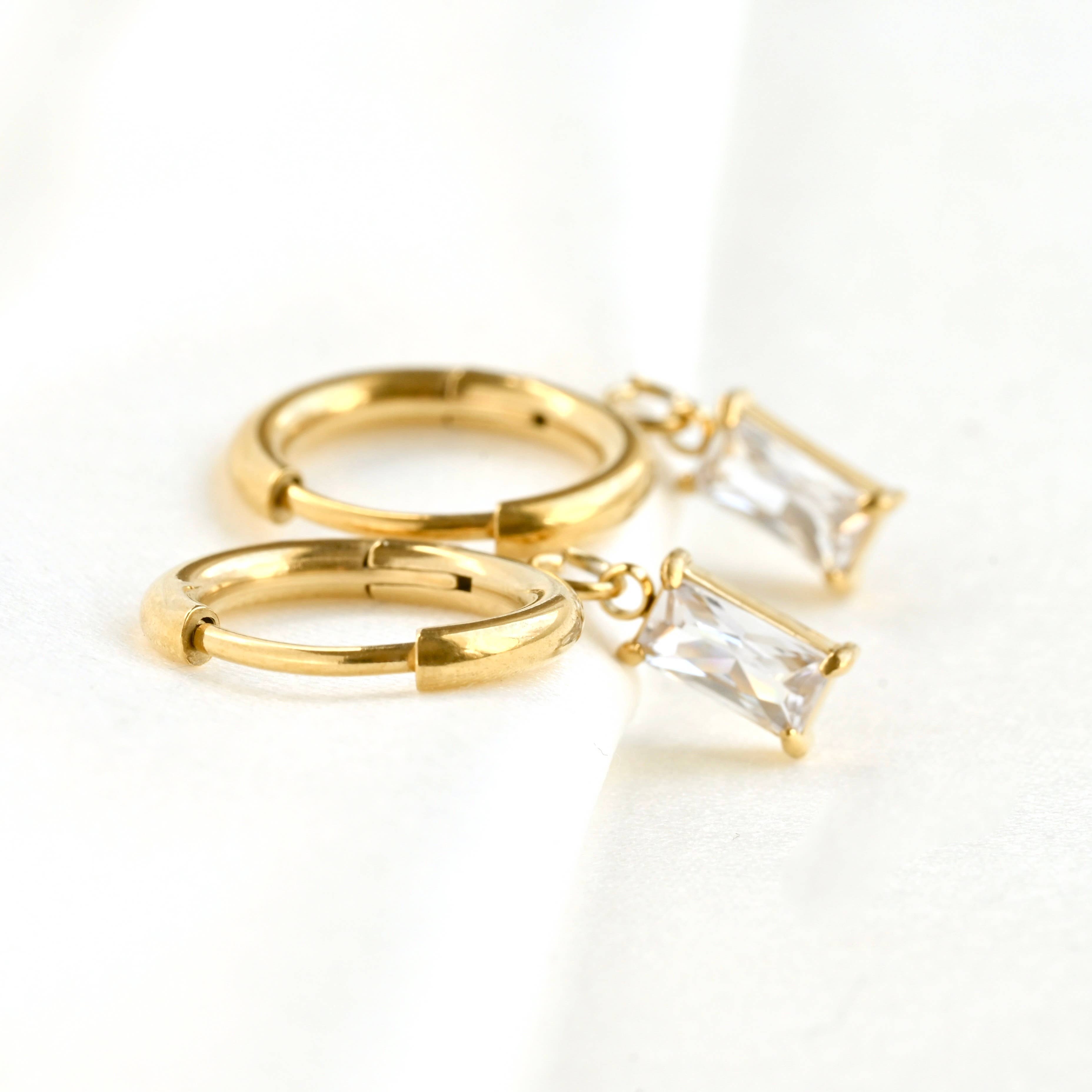 Blueyejewelry - Vendita all'ingrosso Orecchini a cerchio - Cerchi con diamanti impermeabili - Orecchini a cerchio con ciondolo con diamanti10