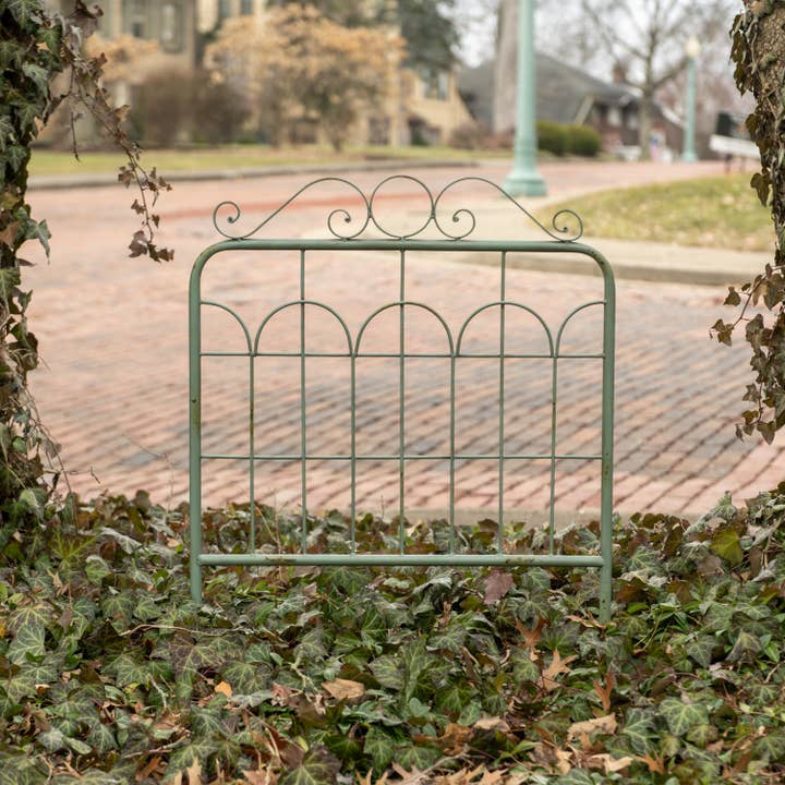 Ragon House – Großhandel Gartendeko/-schmuck – 28" GEALTERTES BLAUES GARTENTOR