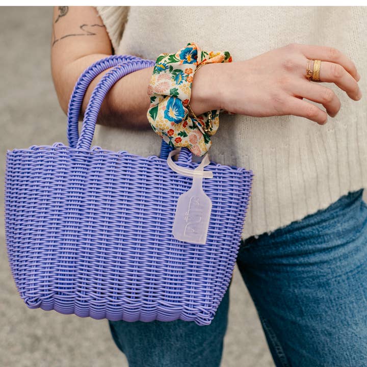 Recycled mini plastic basket in purple HANDMADE for wholesale by PÜP