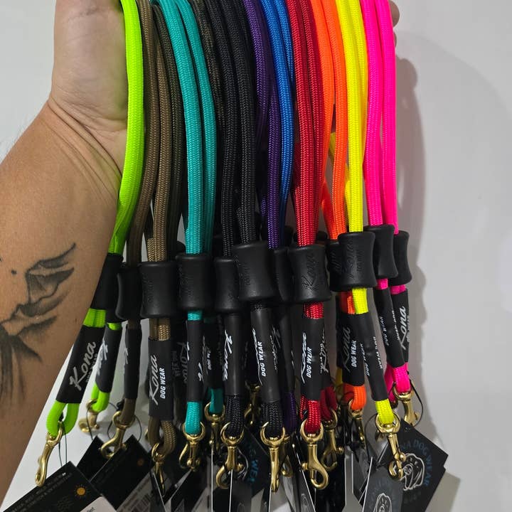 Kona Dog Wear - Wholesale Wristlet - Remote Wristlet2