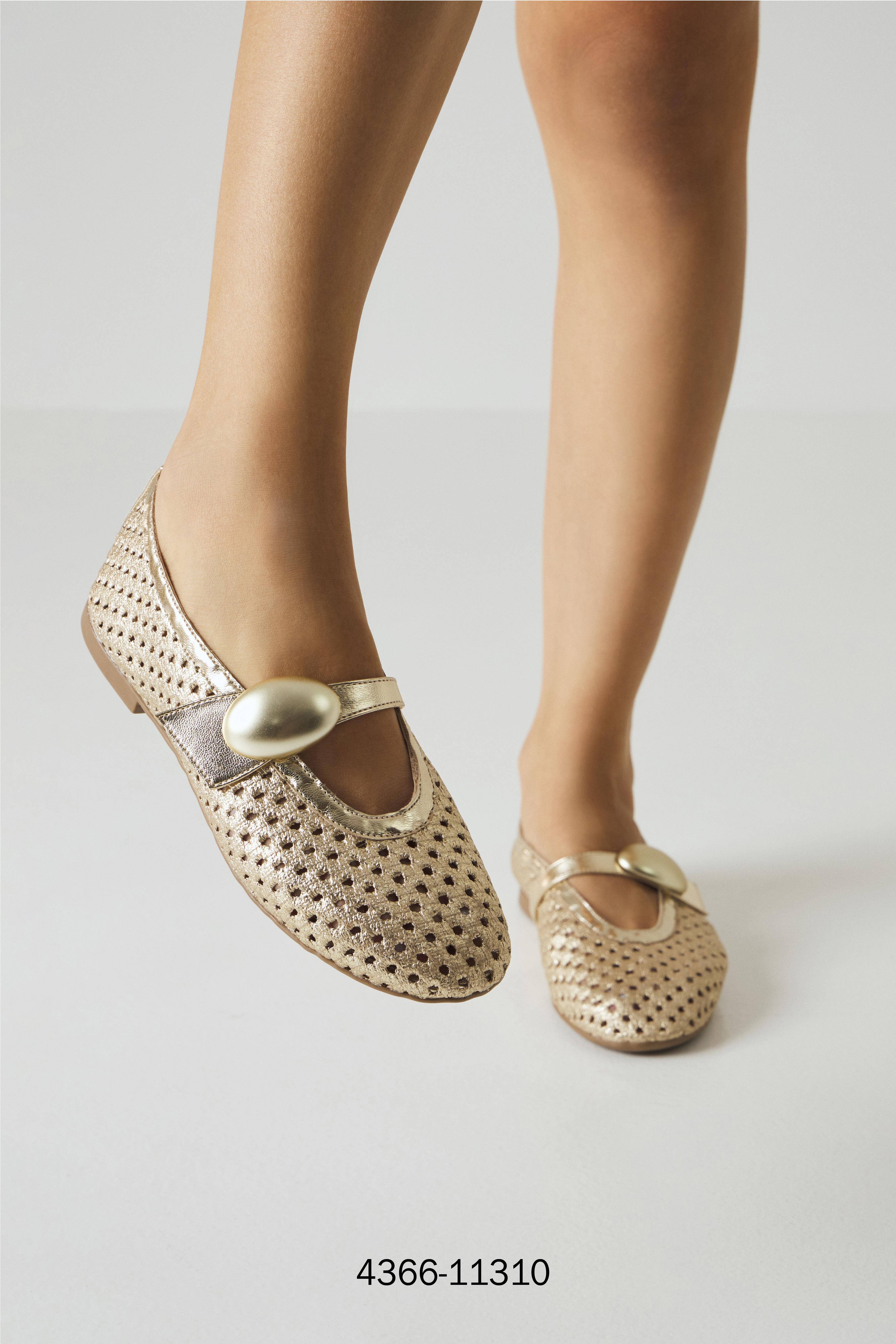 Love Rio - Wholesale Flats - Women's - *Almost Gone* Perforated Mary Jane Flats Gold 4366-113102