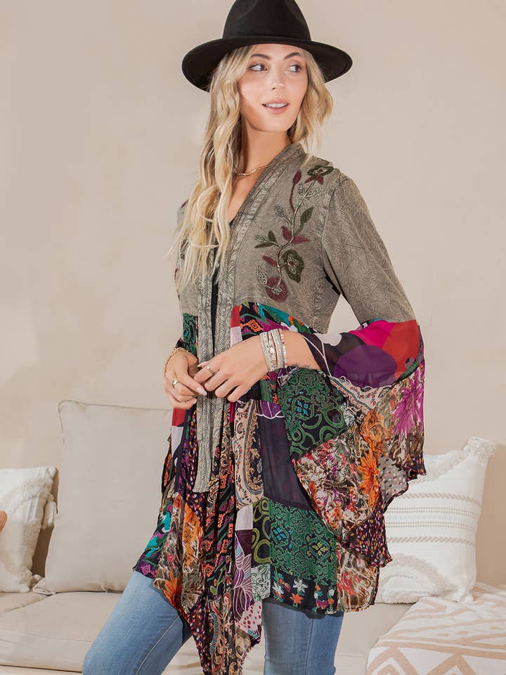 Gravel Bohemian Rhapsody : Embroidered Long Kimono
for wholesale on Faire1