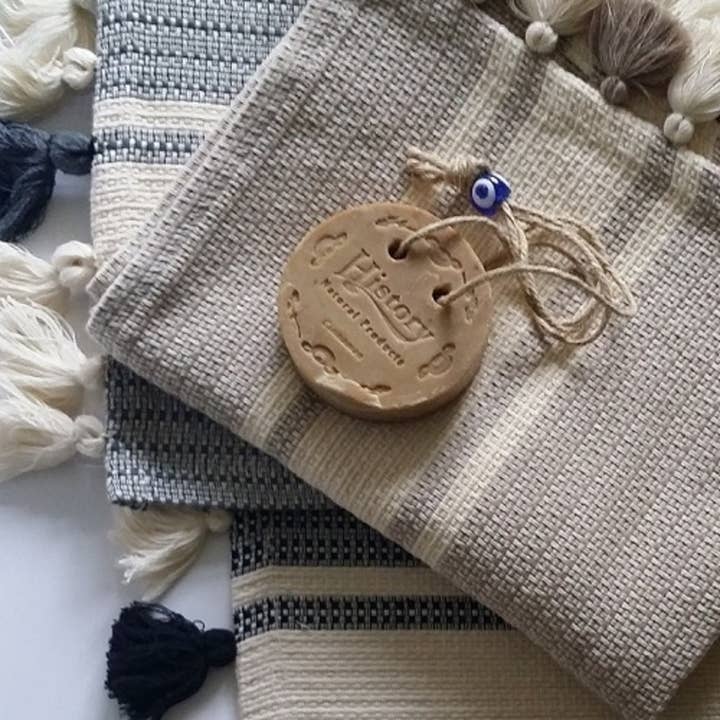 Tappetino in cotone con nappe per la vendita all'ingrosso da parte di Cotton and Olive