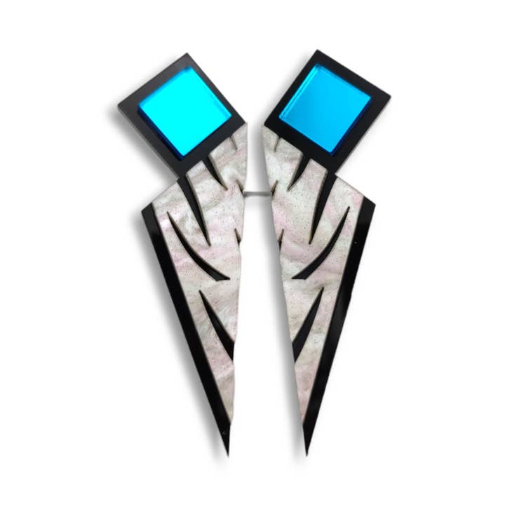 Lavish | Earrings for wholesale by Funk Da Queen