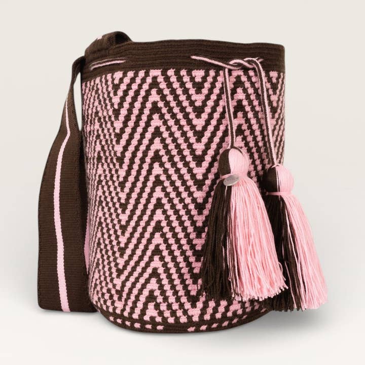 Zigzag crossbody bag L | Rose for wholesale by Guajii Design