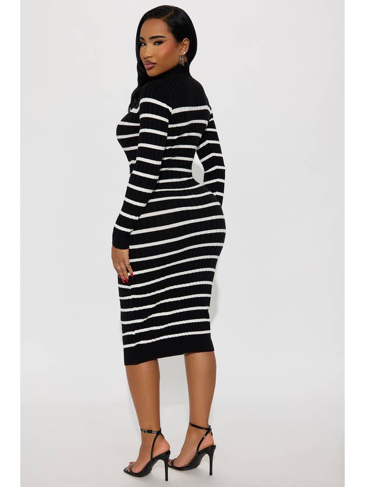 5besties inc - Wholesale Dress - Women's - STRIPE TURTLENECK SWEATER MIDI DRESS6
