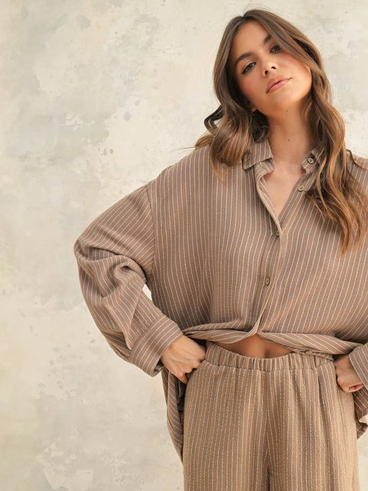 P4926ST STRIBET ELASTIKBÅND SHORTS for engroshandel hos MIOU MUSE